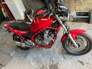 VEND OU ÉCHANGE YAMAHA 600XJ N DIVERSION
