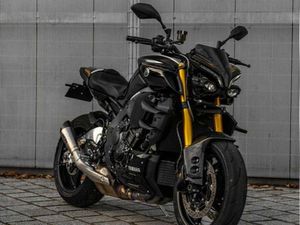 YAMAHA MT-10 SP 2023 – FULL OPTIONS – DÉCO UNIQUE