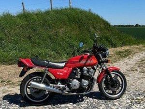 ② HONDA BOLL DOR 750 CB 1982