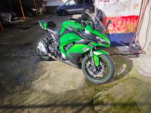 KAWASAKI Z Z1000SX →
