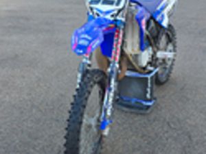 MOTOCROSS YAMAHA YZ 85 2T