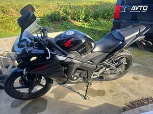 HONDA CBR 125 R CBR125R