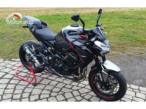 KAWASAKI Z900