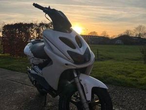 AEROX 70CC — SCOOTERS | YAMAHA — MARKTPLAATS