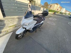SCOOTER 125