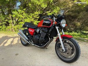 TRIUMPH THUNDERBIRD SPORT 900