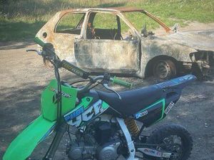 DIRT BIKE 150 CC 2024 – ÉTAT NEUF – PILOTE