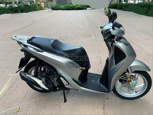HONDA - SCOOPY SH125I ABS