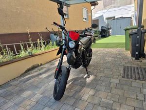 APRILIA SX 125 4T / + ARROW THUNDER CARBON