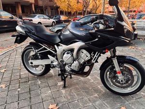 YAMAHA - FAZER