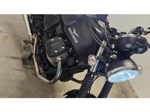 V7 II STONE (2015 - 17)