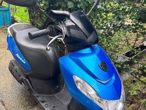 SCOOTER PEUGEOT KISBEE BLEU – ANNÉE 2022