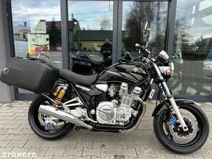 YAMAHA XJR