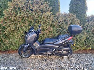 YAMAHA X-MAX