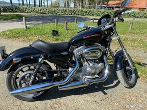 HARLEY SPORTSTER 883