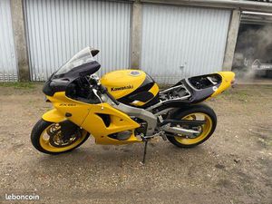 ZX6R 2001