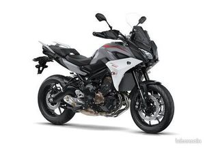 YAMAHA TRACER 900