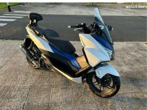 HONDA FORZA 125 CC