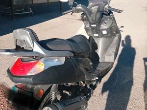 VENDS KYMCO 125 CM3