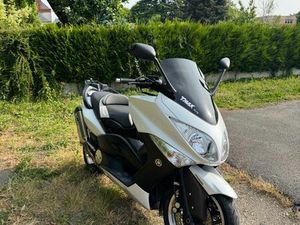 T MAX 8000 KMS SÉRIE LIMITÉE