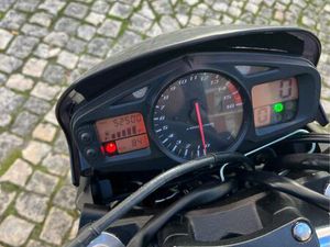 MOTA SUZUKI COM POUCOS KILOMETROS PÓVOA DE SANTO ADRIÃO E OLIVAL BASTO