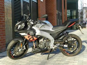 APRILIA TUONO 125 E4