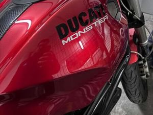 DUCATI MONSTER 696 FARO (SÉ E SÃO PEDRO)