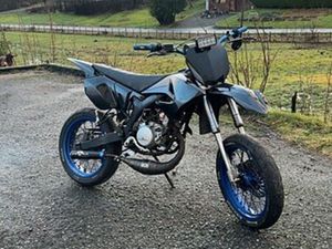 YAMAHA DT 50