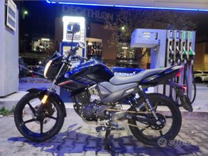 YAMAHA YS 125 2017