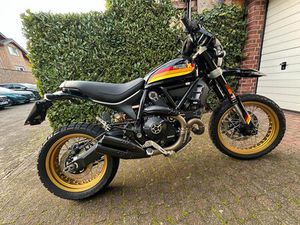 DUCATI SCRAMBLER DESERT SLED BLACK EDITION