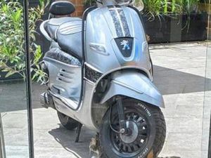 PEUGEOT DJANGO INJECTIE 2020 — SCOOTERS | SYM — MARKTPLAATS
