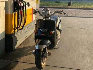 APRILIA MOJITO CUSTOM 50 CCM FÜR BASTLER / DEFEKT (45ER ROLLER)