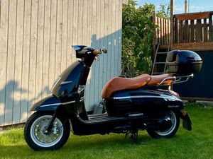 PEUGEOT DJANGO 150 ABS - 2020, NUR 4.600 KM, TOPCASE