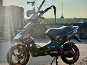 APRILIA SR50 OLD REPLICA STAGE6 OPTIK NEUAUFBAU HOBBYAUFGABE