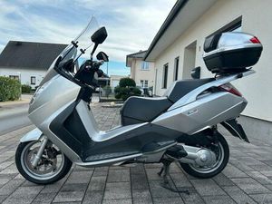 PEUGEOT SATELIS 125 ROLLER