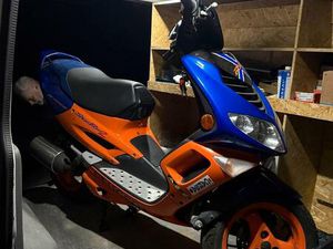 PEUGEOT SPEEDFIGHT 2 X RACE EDITION 100 CCM TÜV 10/27