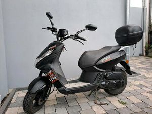 PEUGEOT STREETZONE 50 CCM ROLLER