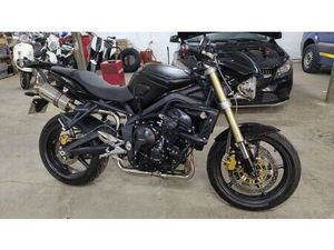 TRIUMPH STREET TRIPLE 675 KRZYSZKOWICE
