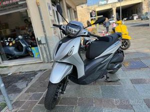 PIAGGIO BEVERLY 300 I.E. S