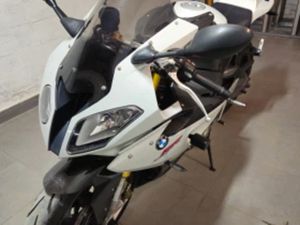 BMW S 1000RR