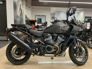2023 HARLEY-DAVIDSON PAN AMERICA™ 1250 SPECIAL