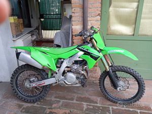 KAWASAKI KX 450 F 2023