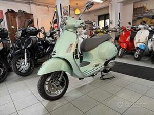 PIAGGIO VESPA GTS 300 SUPER NUOVA MY CC310