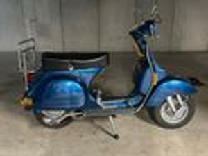 VESPA P200E