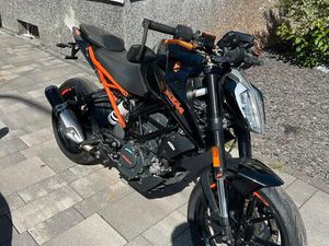 KTM DUKE 125