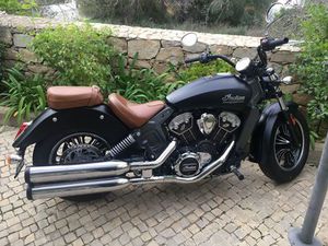 MOTO INDIAN SCOUT BOLIQUEIME