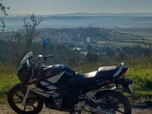 HONDA CBR125R 2006 MONTEMOR-O-VELHO E GATÕES