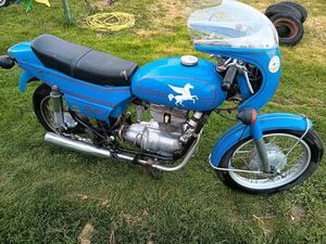 AWO 425S MIT RENNVERKLEIDUNG EINGETRAGEN