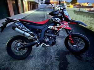 APRILIA SX (EM EXCELENTE ESTADO) SETÚBAL (SÃO JULIÃO, NOSSA SENHORA DA ANUNCIADA E SANTA MARIA DA GRAÇA)