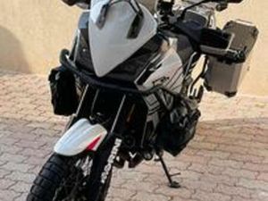 MOTO MORINI X-CAPE 649-650 - 2024